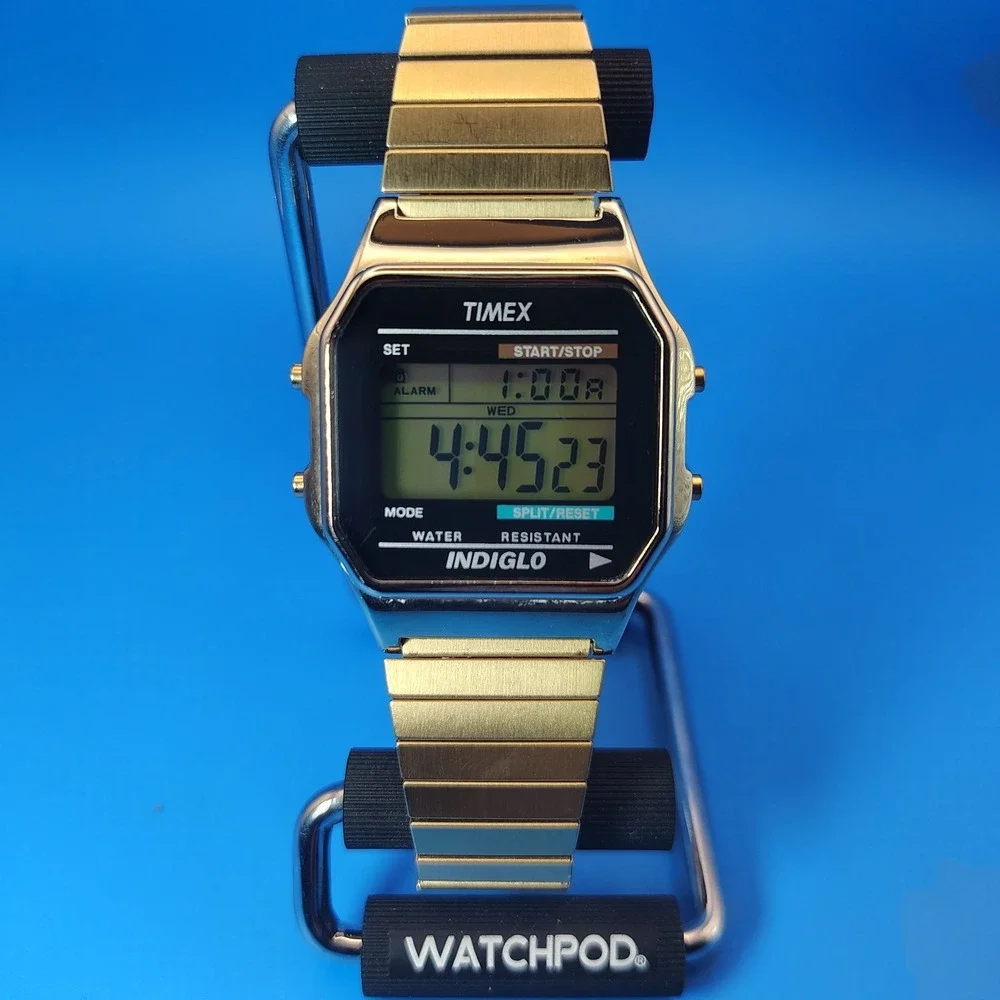 Vintage 2010 Timex Indiglo TW5 38mm Mens Digital Sports Watch‎ Triple GOLD Retro